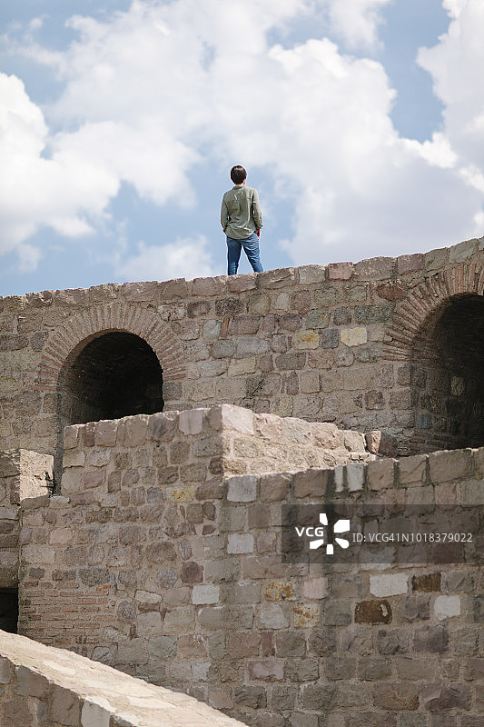 在安卡拉旅行的日本女游客图片素材