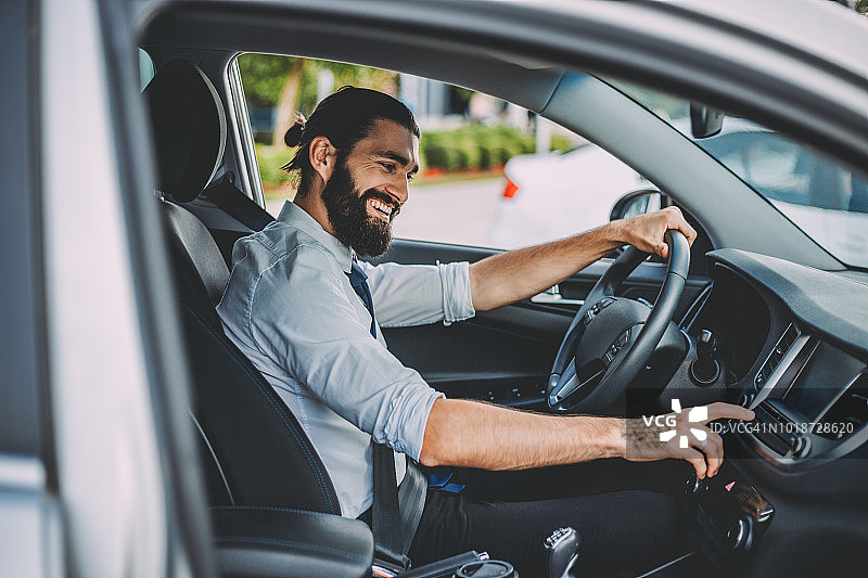 在旅途中开展业务图片素材