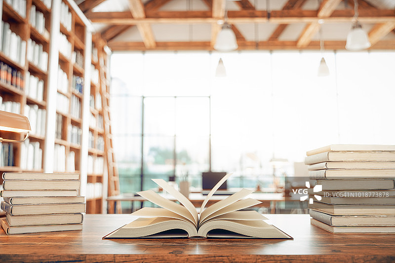 图书馆和书籍图片素材