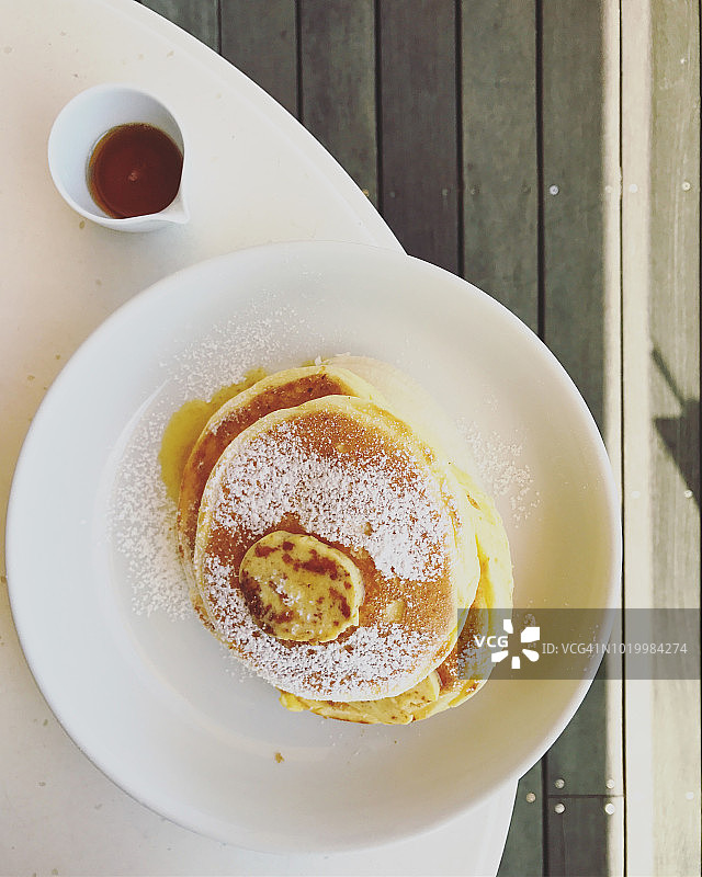 意大利乳清干酪酪乳薄煎饼图片素材