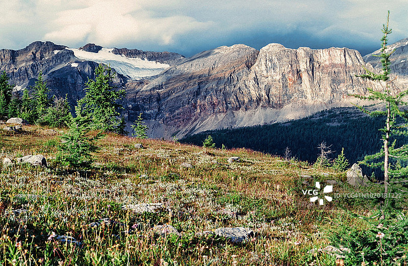 班夫国家公园的埃及湖图片素材