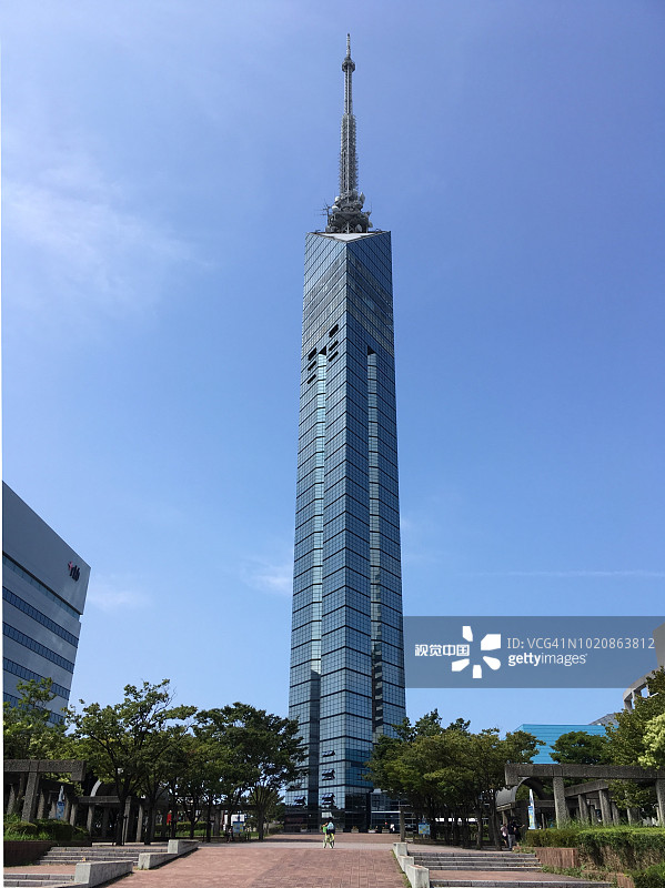 白天的福冈塔图片素材