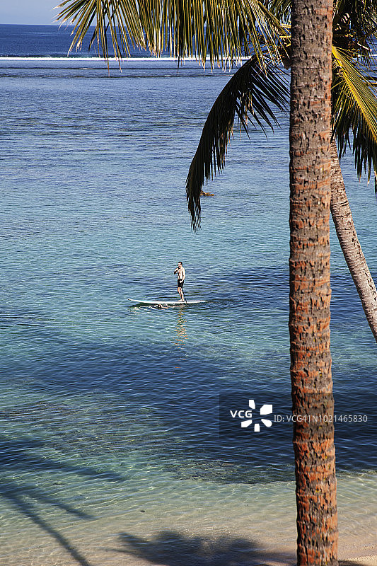 斐济的桨板运动图片素材