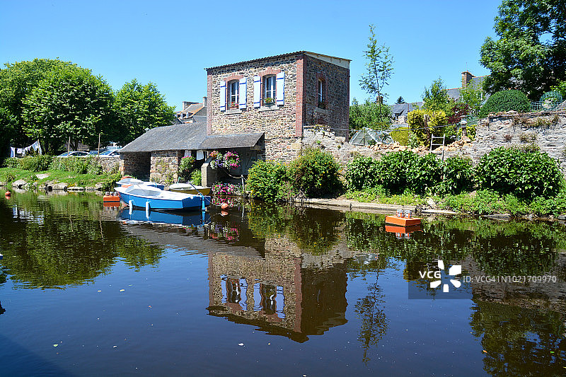 布列塔尼蓬特里厄风光，法国图片素材