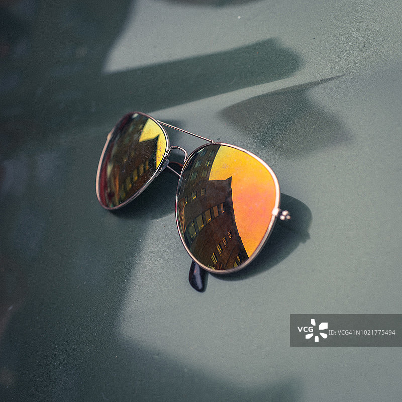 飞行员太阳镜图片素材