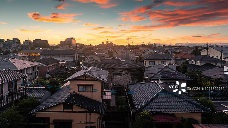 日本佐贺市的清晨暮光景色图片素材
