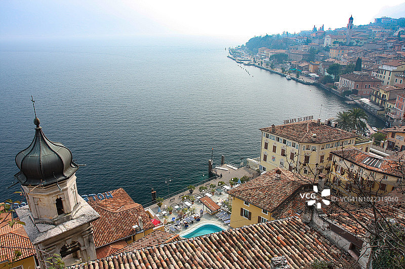 加尔达湖畔的柠檬镇图片素材