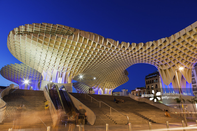 塞维利亚都市阳伞图片素材
