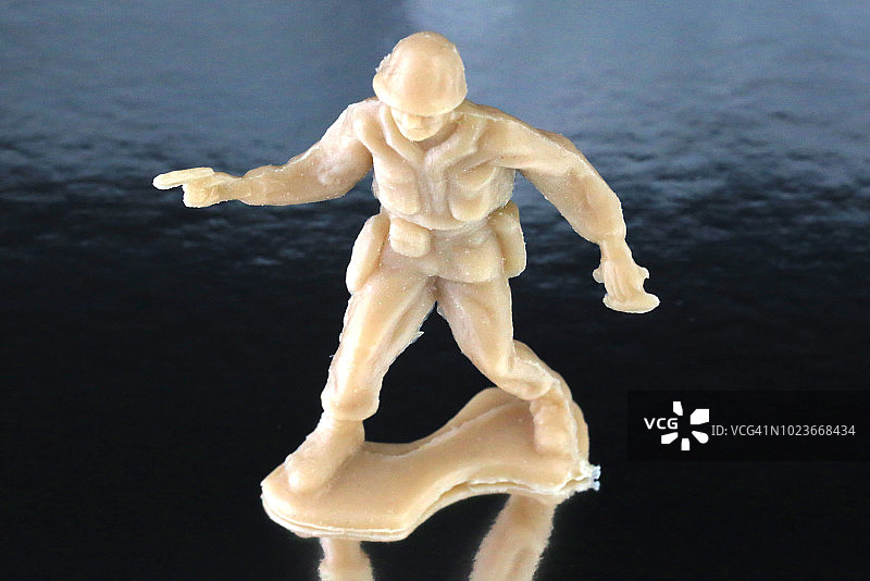 微型塑料玩具士兵图片素材