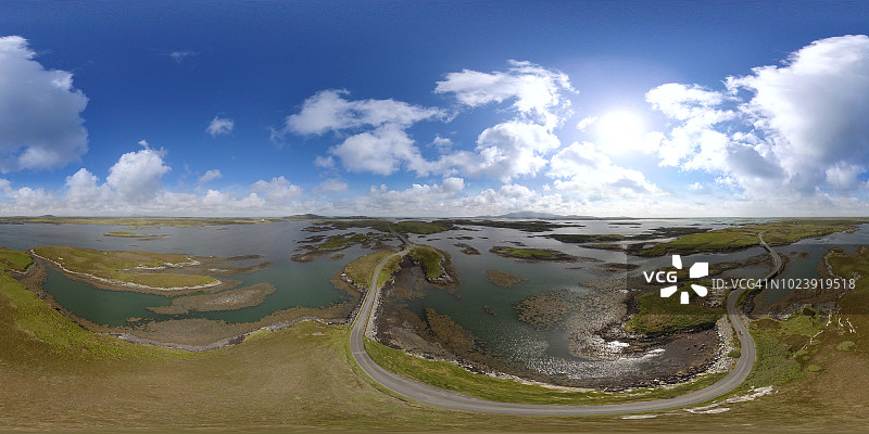 通往苏格兰外赫布里底群岛本贝丘拉圣彼得港之路图片素材