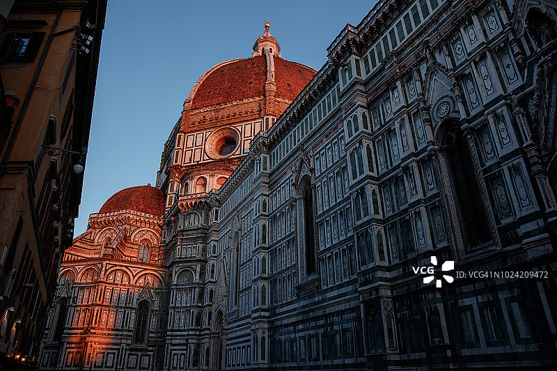 圣母百花大教堂的布鲁内莱斯基穹顶图片素材