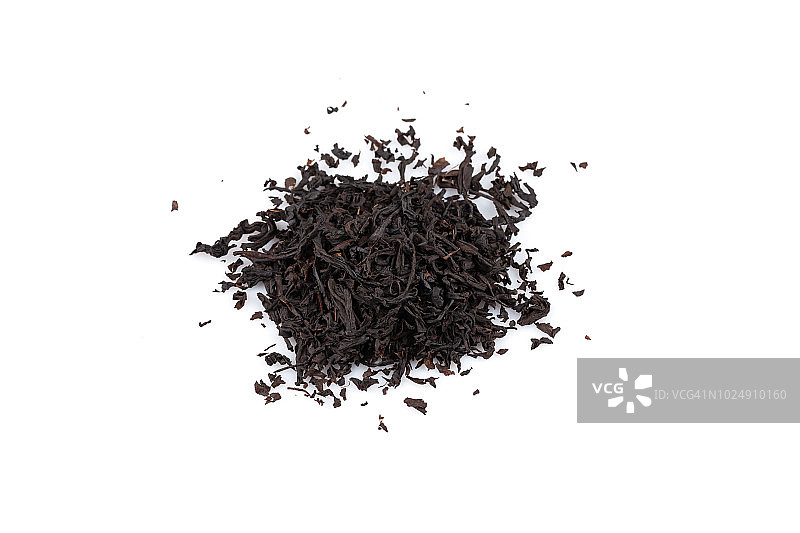 白色背景上的干红茶叶图片素材