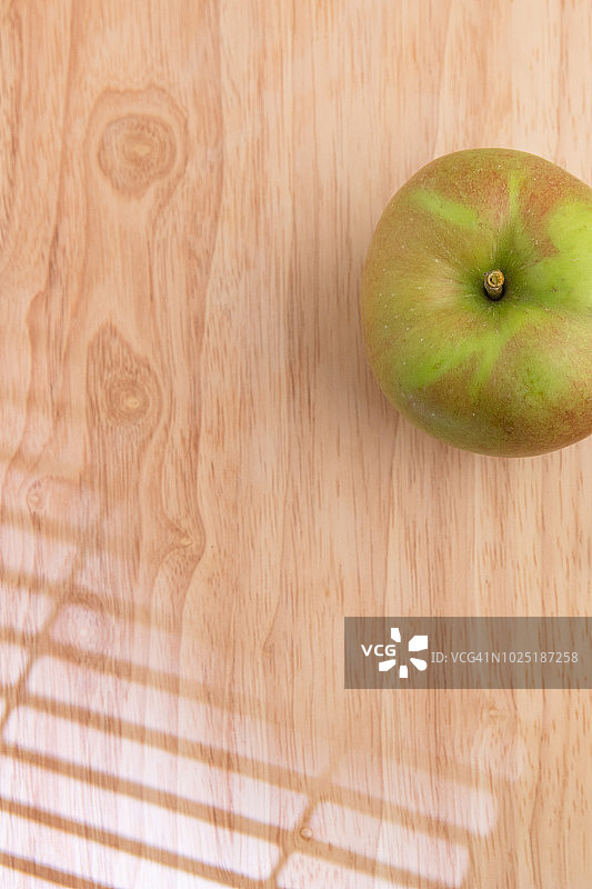 肉桂棒和苹果图片素材