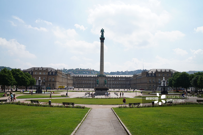 德国斯图加特Schlossplatz广场概览图片素材