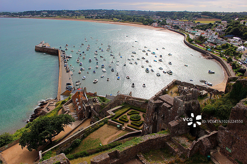 海峡群岛泽西岛戈里港图片素材