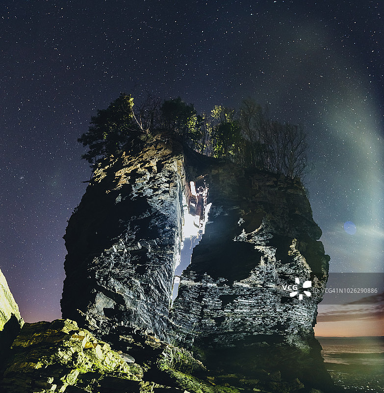 芬迪湾花盆岩图片素材