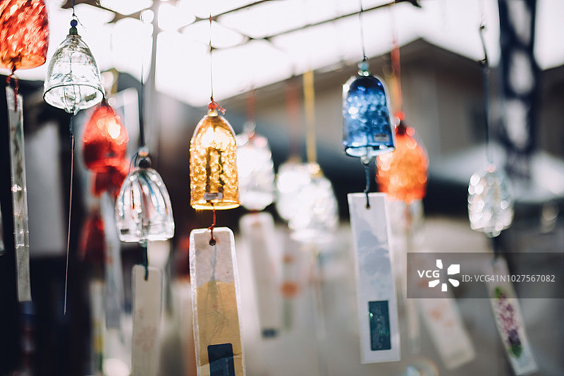 出售的传统手工日式风铃图片素材