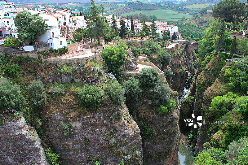 西班牙安达卢西亚马拉加省龙达塔霍峡谷图片素材