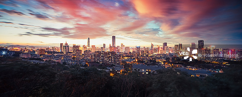 繁华的城市图片素材