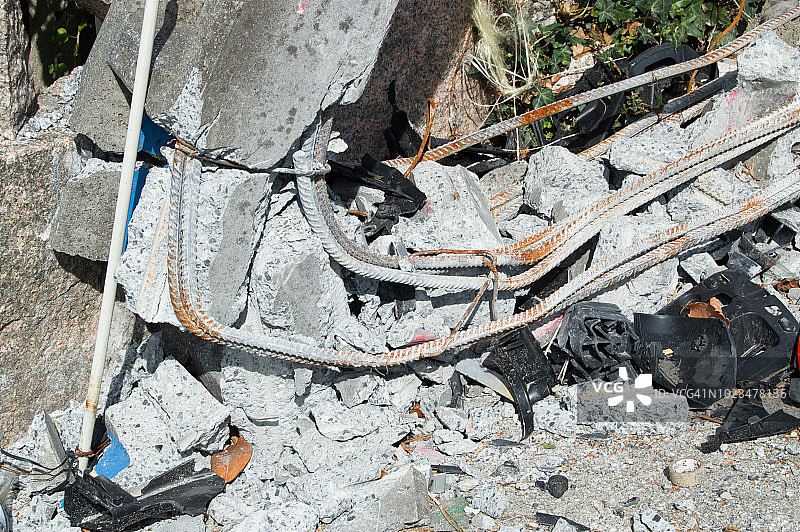 汽车撞到灯柱 - 交通事故图片素材