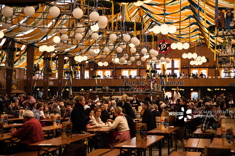 慕尼黑啤酒节帐篷图片素材