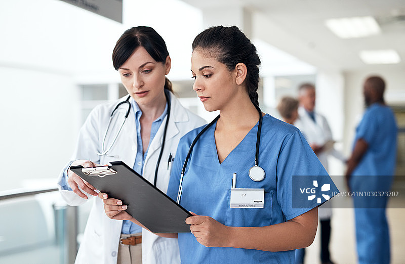 让我看看那个……图片素材