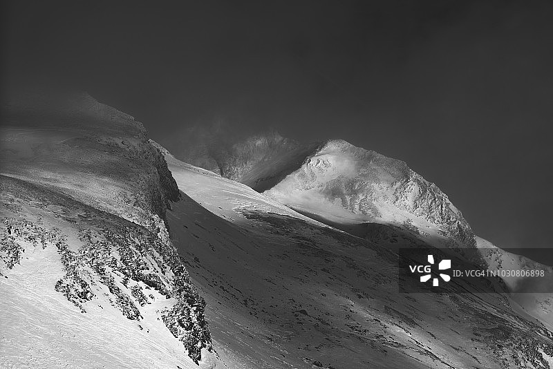 阴影中的安科格尔图片素材