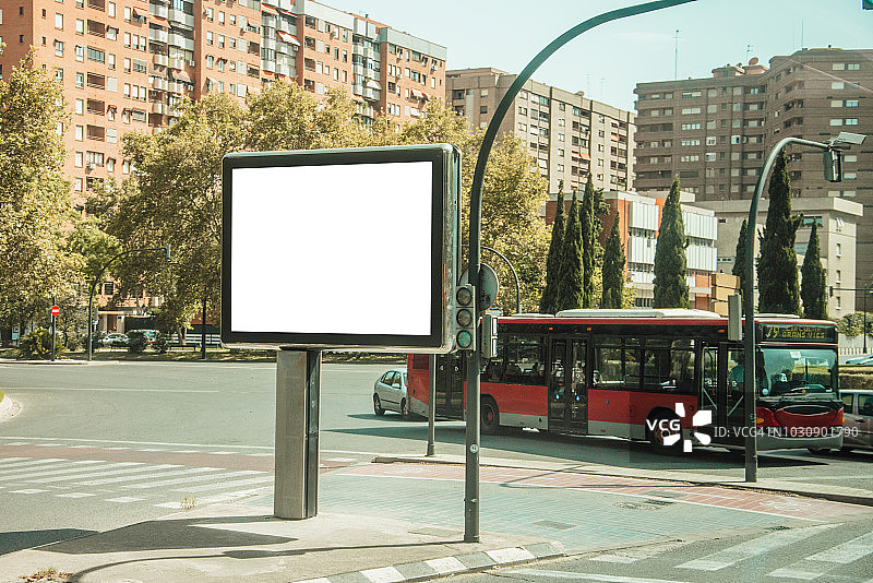 户外空白广告牌图片素材