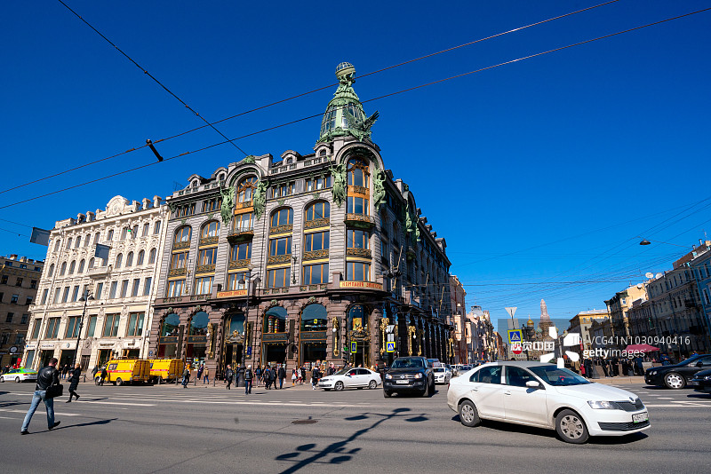 圣彼得堡涅瓦大街上的辛格公司历史建筑，现为书店图片素材