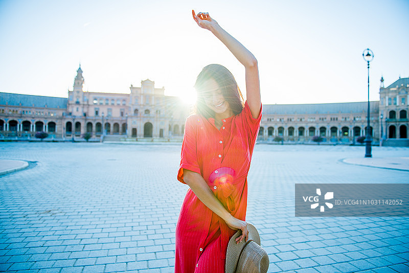 跳舞的女人图片素材
