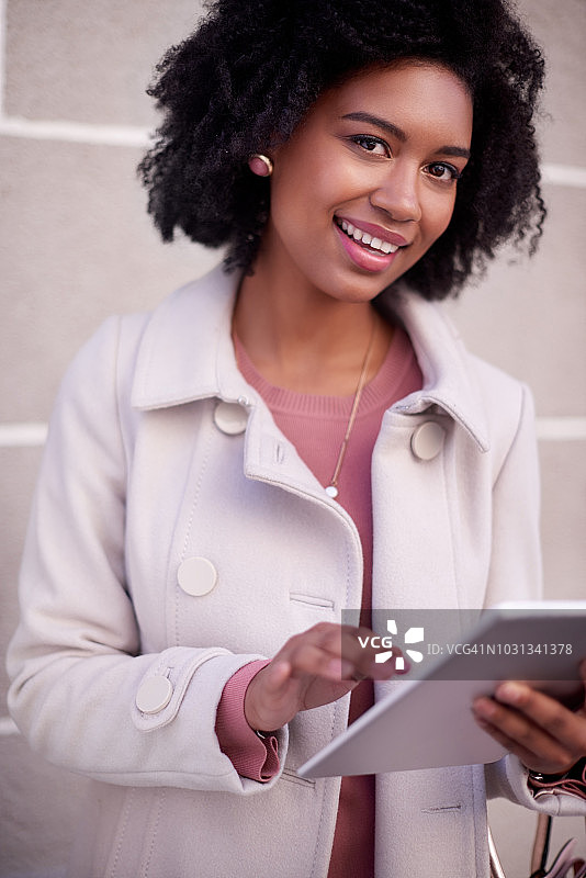 一触即达，随处互联图片素材