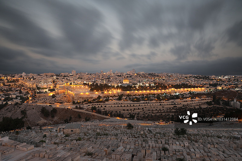 耶路撒冷老城日落夜景航拍图片素材