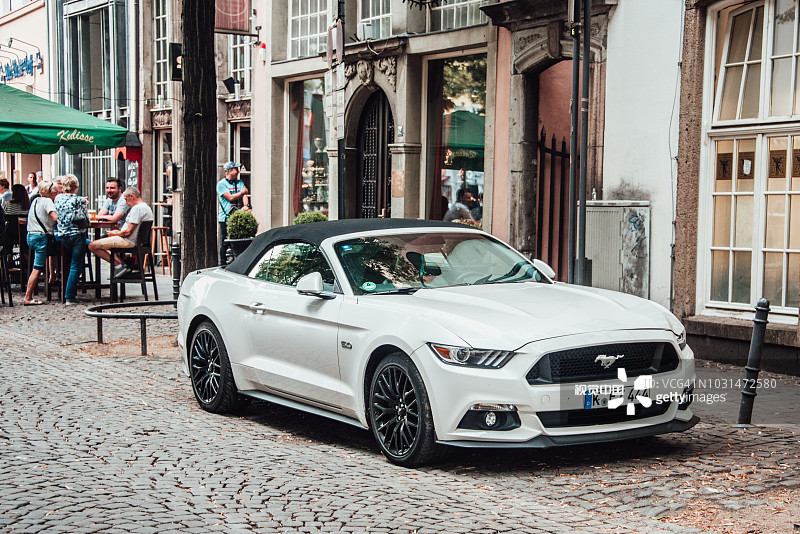 福特野马图片素材