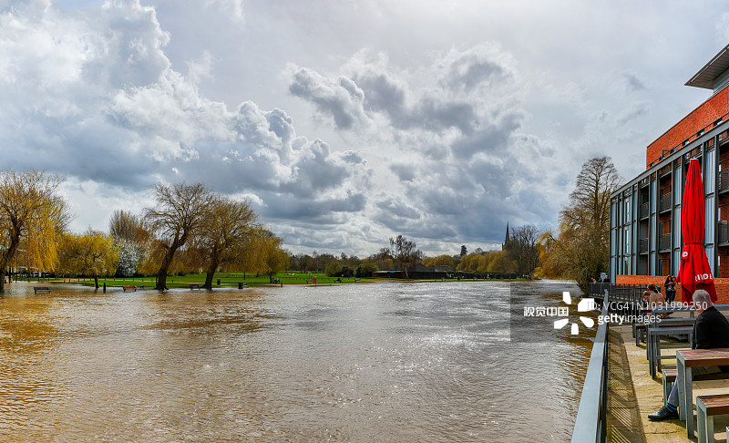 英国斯特拉特福埃文河畔风光图片素材