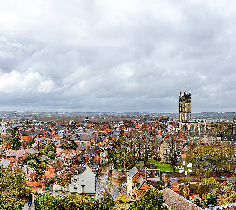 英格兰沃里克郡的沃里克镇和圣玛丽教堂图片素材