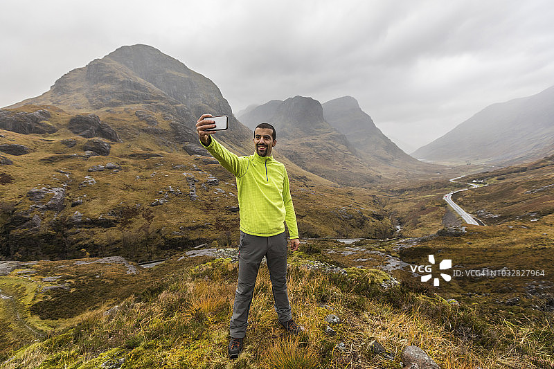 英国苏格兰高地格伦科的三姐妹峰自拍图片素材
