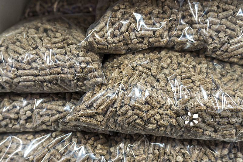 袋装木屑颗粒图片素材