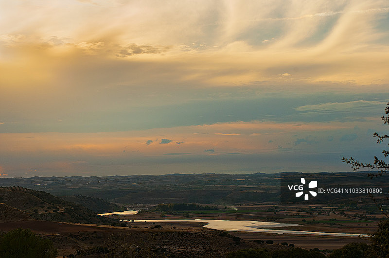 塔古斯河谷日落图片素材