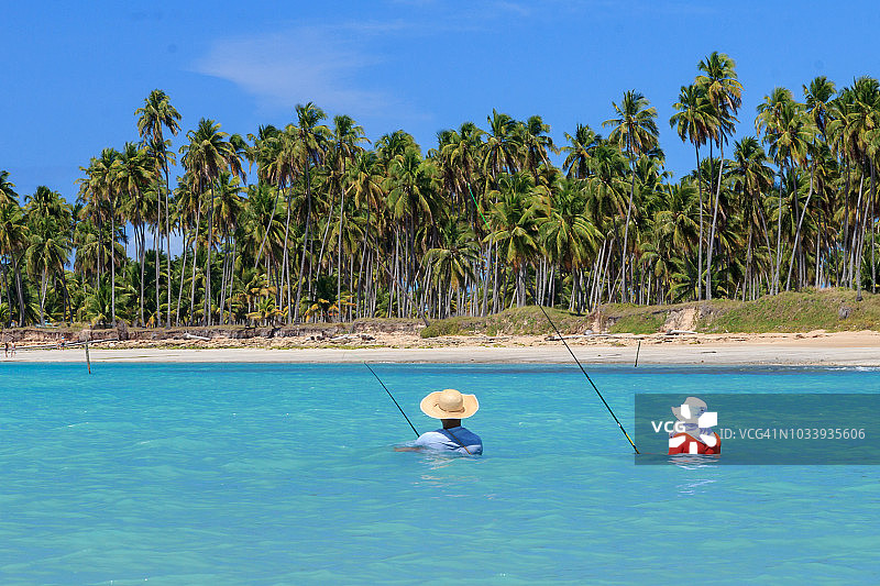 巴西阿拉戈斯马塞约伊皮奥卡海滩垂钓图片素材