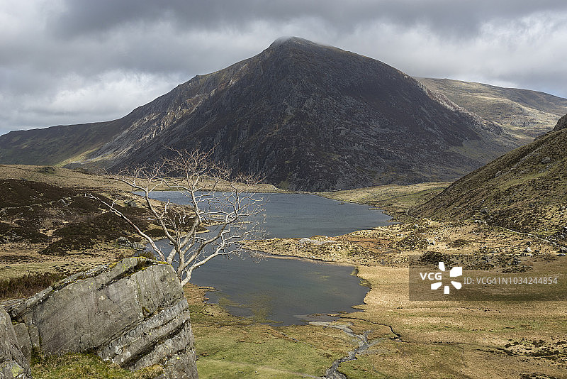 斯诺多尼亚国家公园Cwm Idwal自然保护区Llyn Idwal图片素材