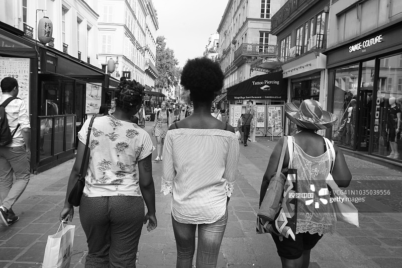 法国巴黎夏季城市风光图片素材