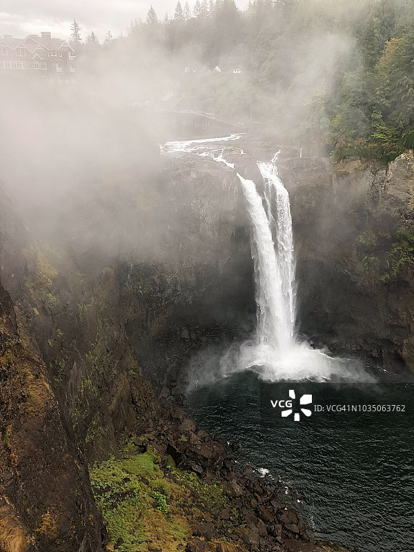 斯诺夸尔米瀑布图片素材