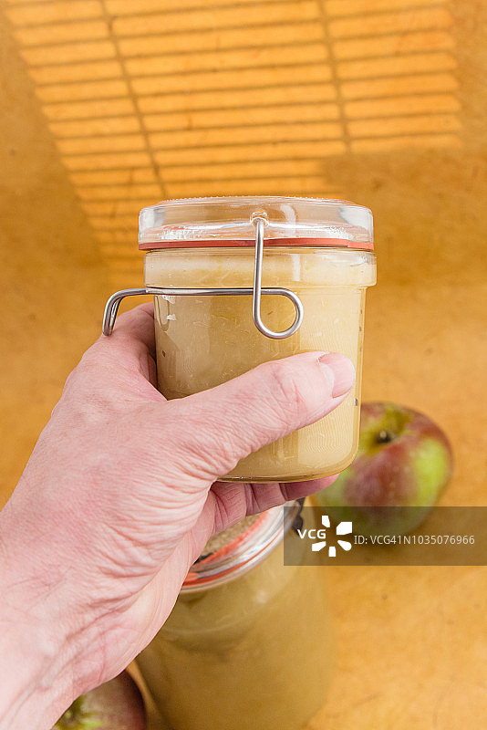 罐装苹果酱图片素材