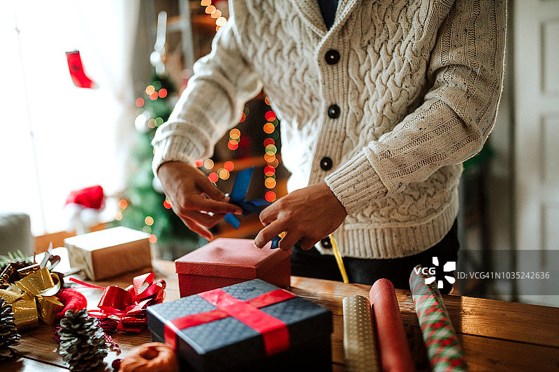 送给朋友们的礼物图片素材