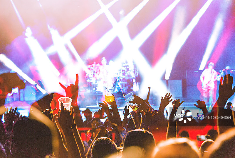 演唱会、演唱会人群、演唱会舞台、演唱会灯光图片素材