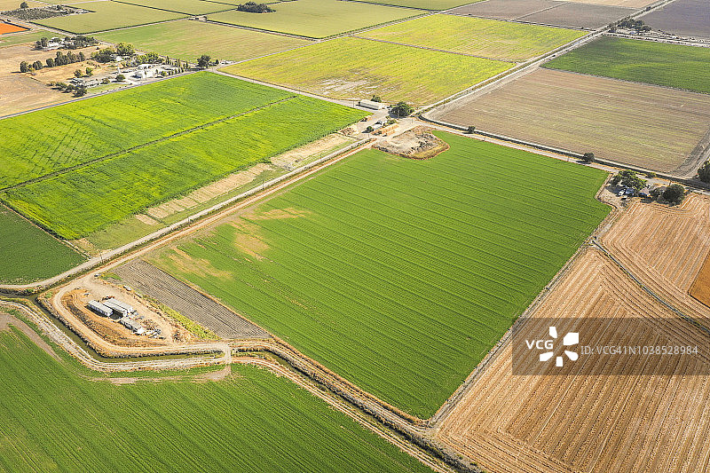 加利福尼亚州农田鸟瞰图图片素材