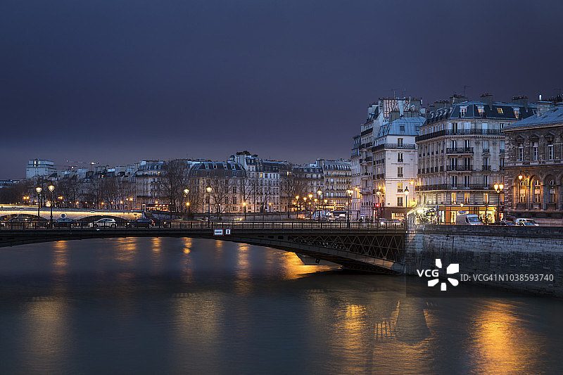 巴黎的阿尔科勒桥、西岱岛和圣路易岛图片素材