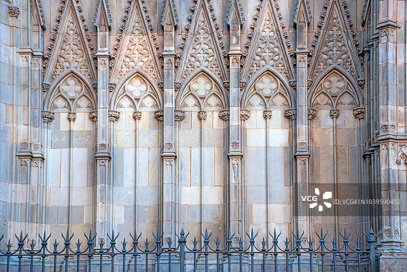 巴塞罗那大教堂的立面局部图片素材