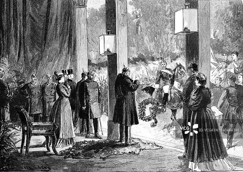 柏林为纪念冯·毛奇伯爵90岁生日举行的火炬游行图片素材