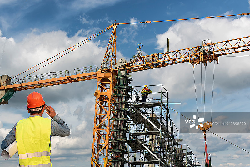 起重机建筑设备剪影，工业图片素材